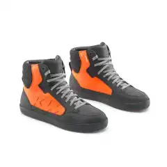 <h4>J-6 WP SHOES</h4>
